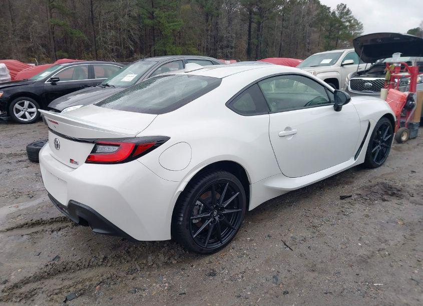 Photo 4 of 2024 Toyota Gr86 PREMIUM (VIN JF1ZNBE10R9753452)