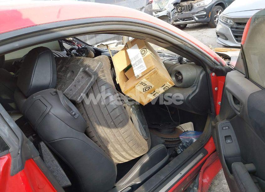 Photo 5 of 2023 Toyota Gr86 PREMIUM (VIN JF1ZNBE12P9754292)