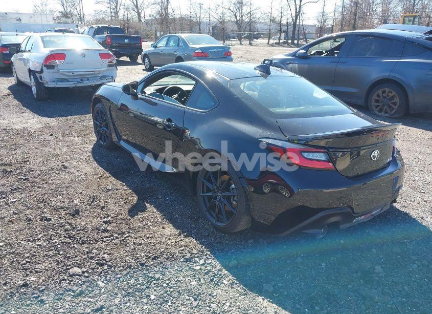 Photo 3 of 2025 Toyota Gr86 PREMIUM (VIN JF1ZNBE12S9751742)