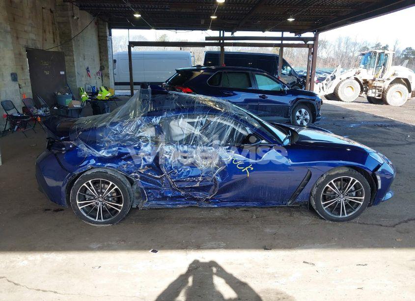 Photo 14 of 2023 Toyota Gr86 PREMIUM (VIN JF1ZNBE14P9756044)