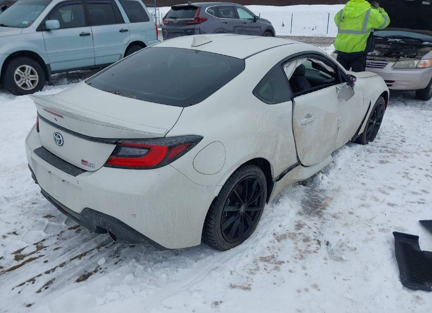 Photo 4 of 2024 Toyota Gr86 PREMIUM (VIN JF1ZNBE14R8753136)