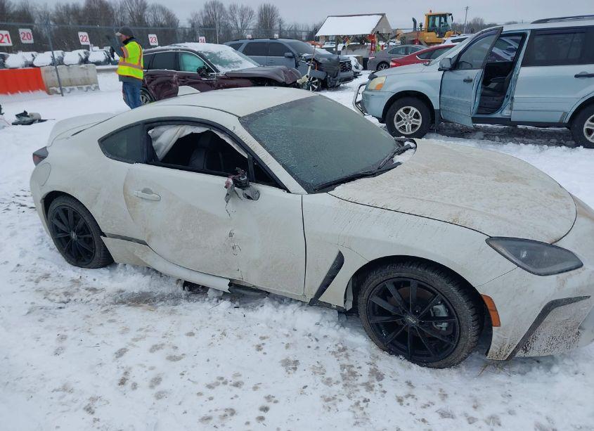 Photo 6 of 2024 Toyota Gr86 PREMIUM (VIN JF1ZNBE14R8753136)