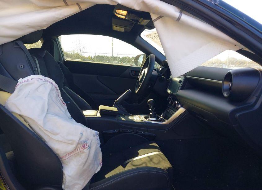 Photo 5 of 2024 Toyota Gr86 PREMIUM (VIN JF1ZNBE15R9758677)