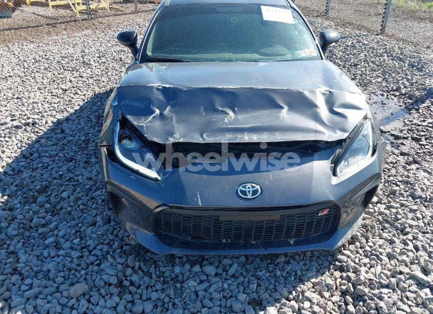 Photo 6 of 2024 Toyota Gr86 PREMIUM (VIN JF1ZNBE16R9754394)