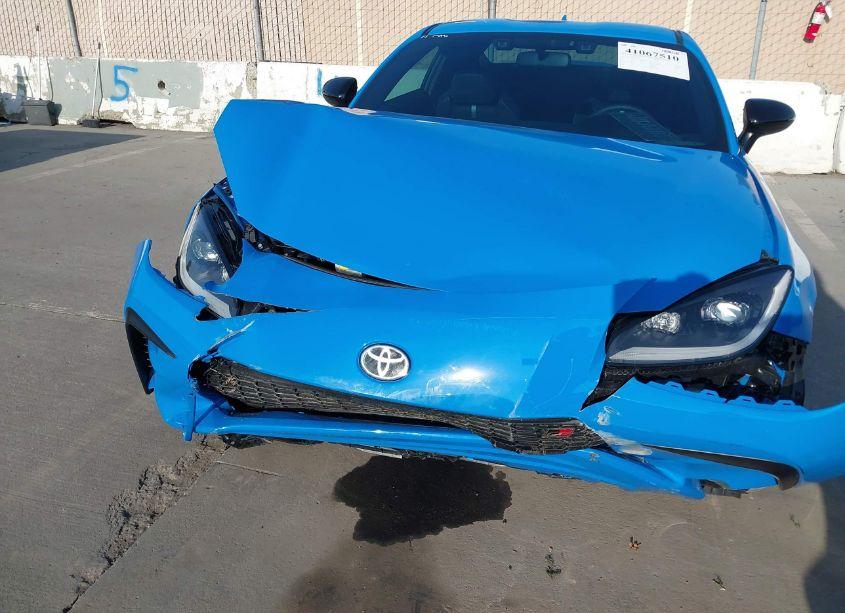 Photo 6 of 2024 Toyota Gr86 PREMIUM (VIN JF1ZNBE17R9758843)