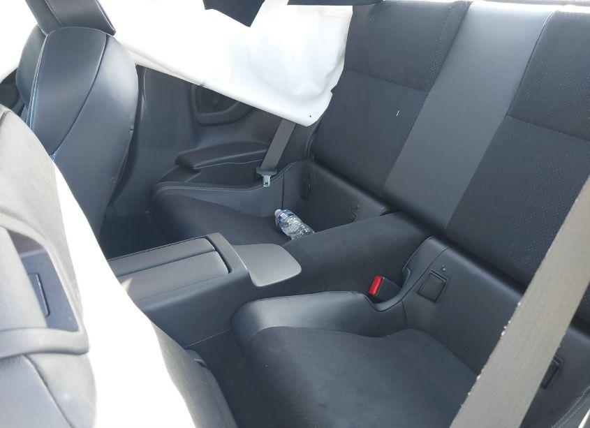 Photo 8 of 2024 Toyota Gr86 PREMIUM (VIN JF1ZNBE18R8752426)