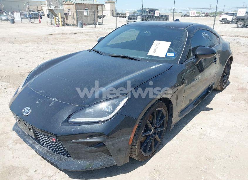 Photo 2 of 2024 Toyota Gr86 PREMIUM (VIN JF1ZNBE19R8753925)