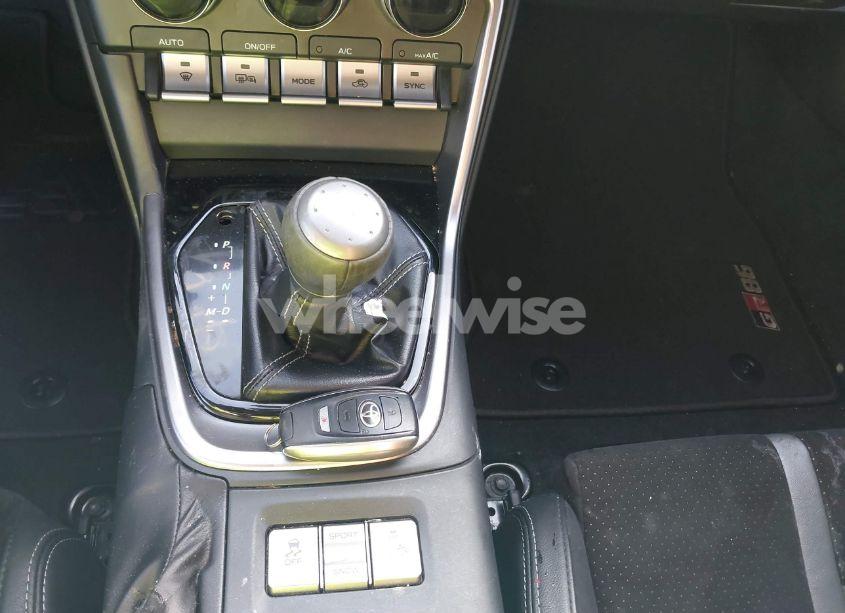 Photo 11 of 2024 Toyota Gr86 PREMIUM (VIN JF1ZNBE19R8757439)