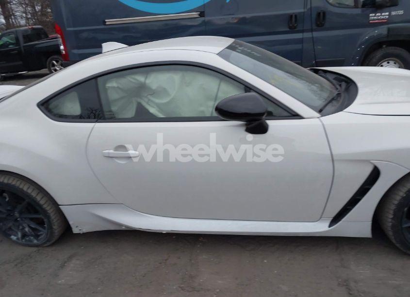 Photo 13 of 2023 Toyota Gr86 PREMIUM (VIN JF1ZNBF12P8755706)