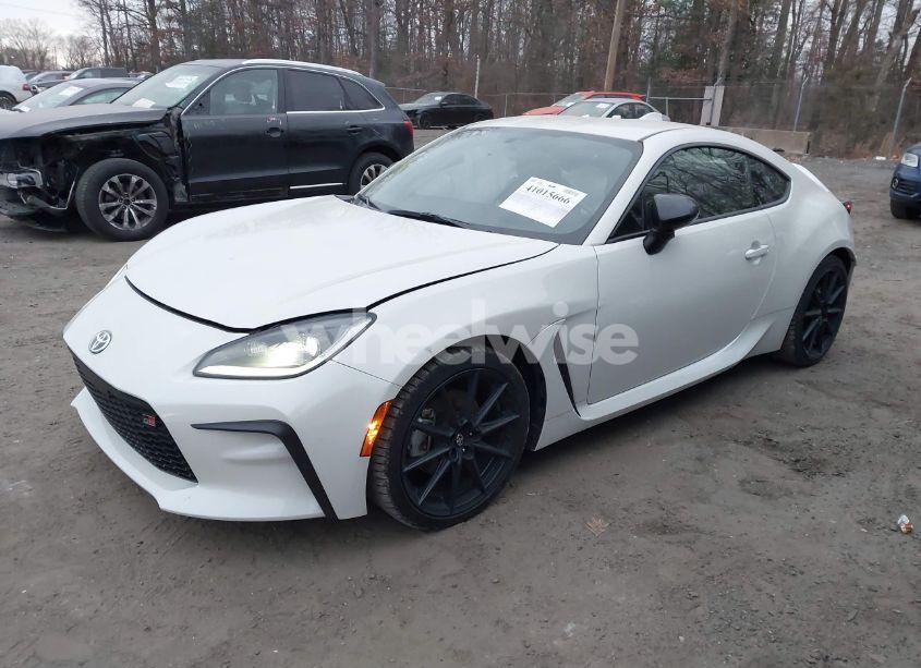 Photo 2 of 2023 Toyota Gr86 PREMIUM (VIN JF1ZNBF12P8755706)