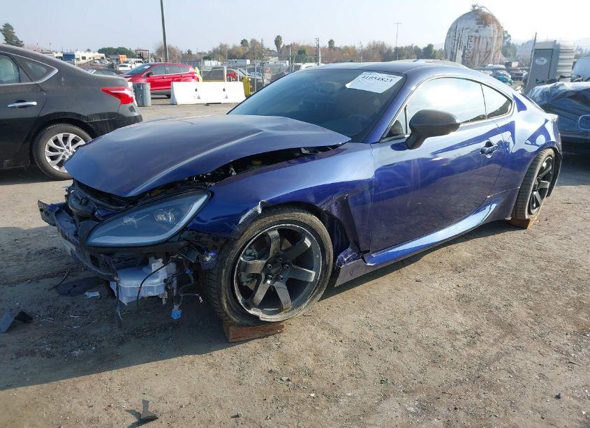 Photo 2 of 2022 Toyota Gr86 PREMIUM (VIN JF1ZNBF1XN8750590)