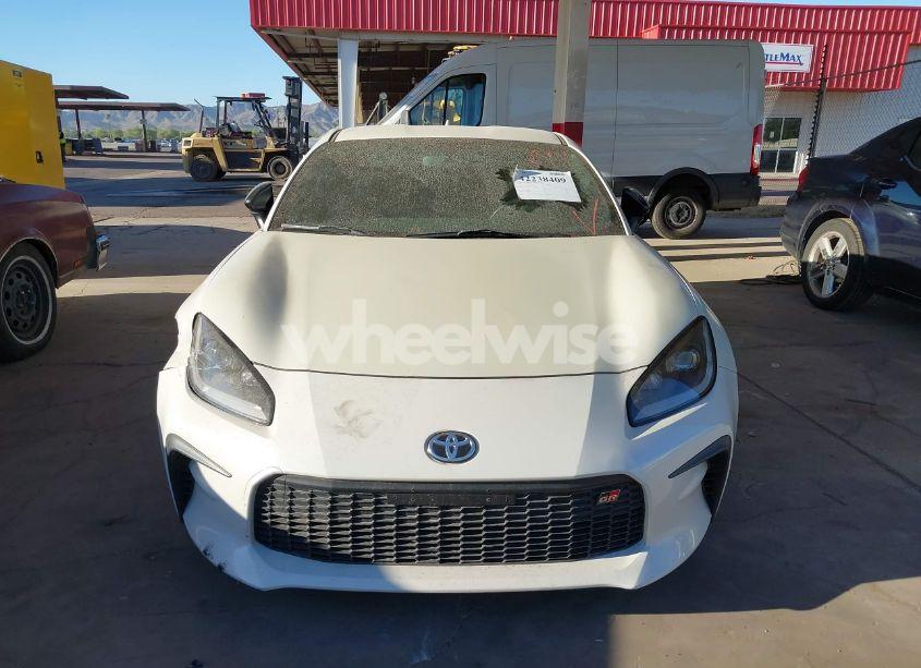 Photo 11 of 2022 Toyota Gr86 PREMIUM (VIN JF1ZNBF1XN8750721)