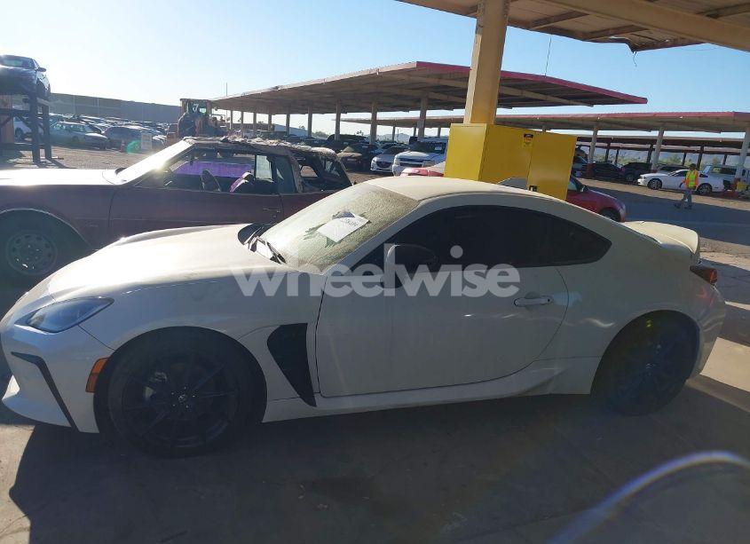 Photo 13 of 2022 Toyota Gr86 PREMIUM (VIN JF1ZNBF1XN8750721)