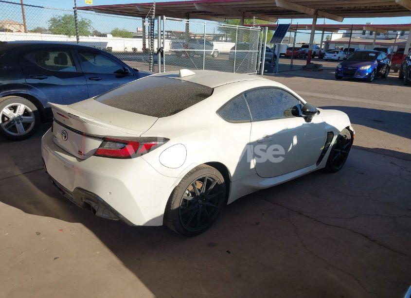 Photo 4 of 2022 Toyota Gr86 PREMIUM (VIN JF1ZNBF1XN8750721)