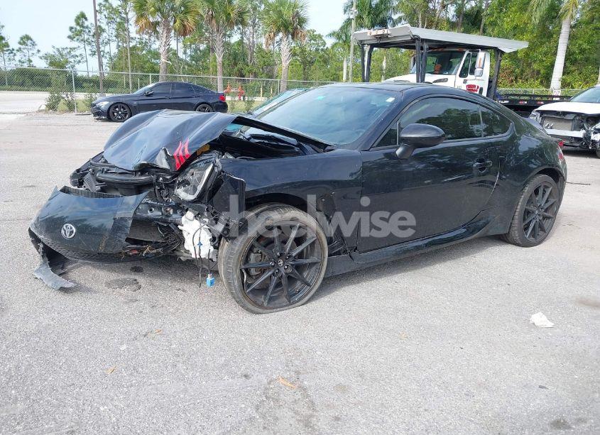 Photo 2 of 2022 Toyota Gr86 PREMIUM (VIN JF1ZNBF1XN8754980)