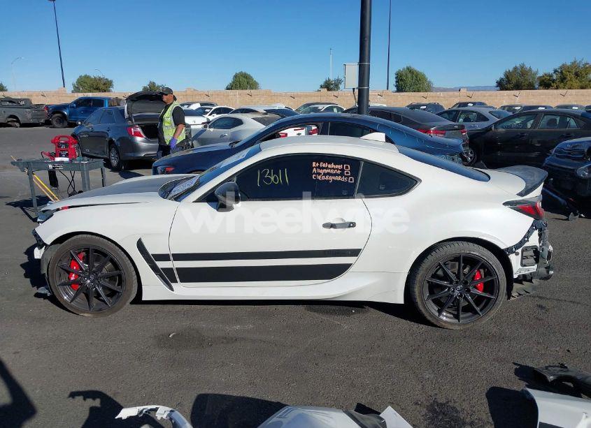 Photo 15 of 2024 Toyota Gr86 TRUENO EDITION (VIN JF1ZNBM13R8752867)