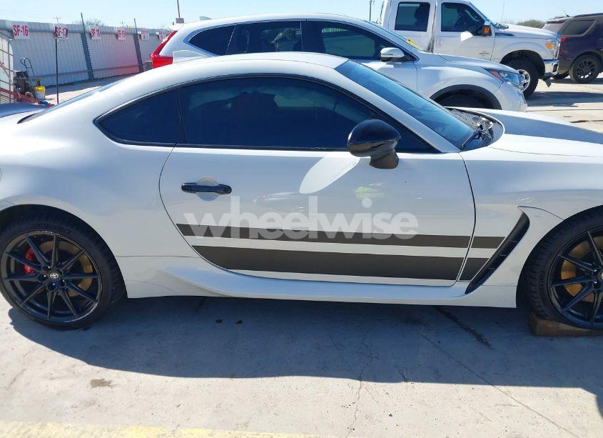 Photo 13 of 2024 Toyota Gr86 TRUENO EDITION (VIN JF1ZNBM19R8750279)