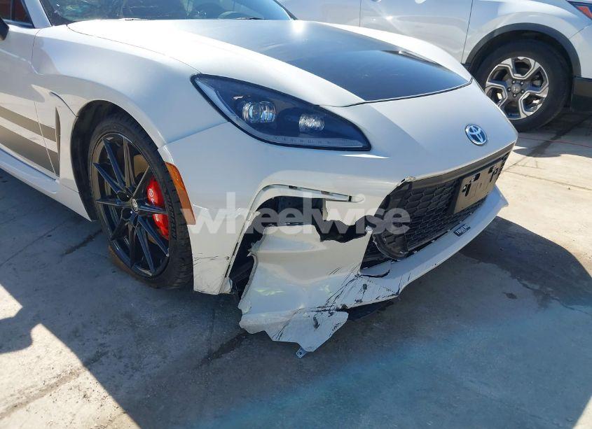 Photo 17 of 2024 Toyota Gr86 TRUENO EDITION (VIN JF1ZNBM19R8750279)