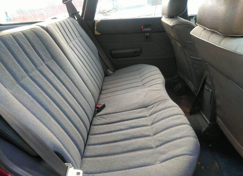 Photo 8 of 1994 Subaru Loyale (VIN JF2AN52B3RF420297)