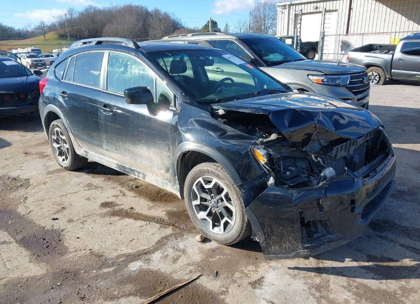 2017 Subaru Crosstrek 2.0I PREMIUM (VIN JF2GPABC4H8207884) main photo