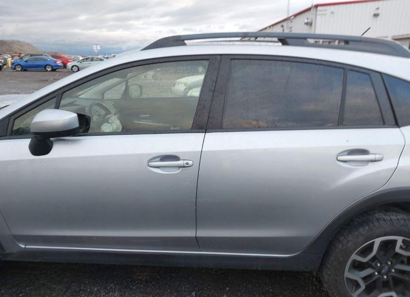 Photo 15 of 2017 Subaru Crosstrek 2.0I PREMIUM (VIN JF2GPABC4H8214124)