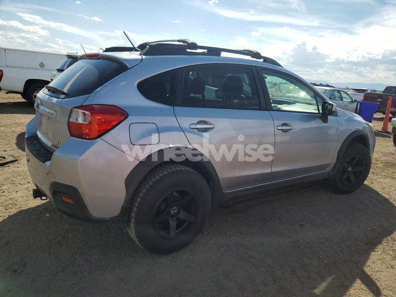 Photo 3 of 2015 SUBARU XV CROSSTREK 2.0 PREMIUM (VIN JF2GPACC3F8304103)
