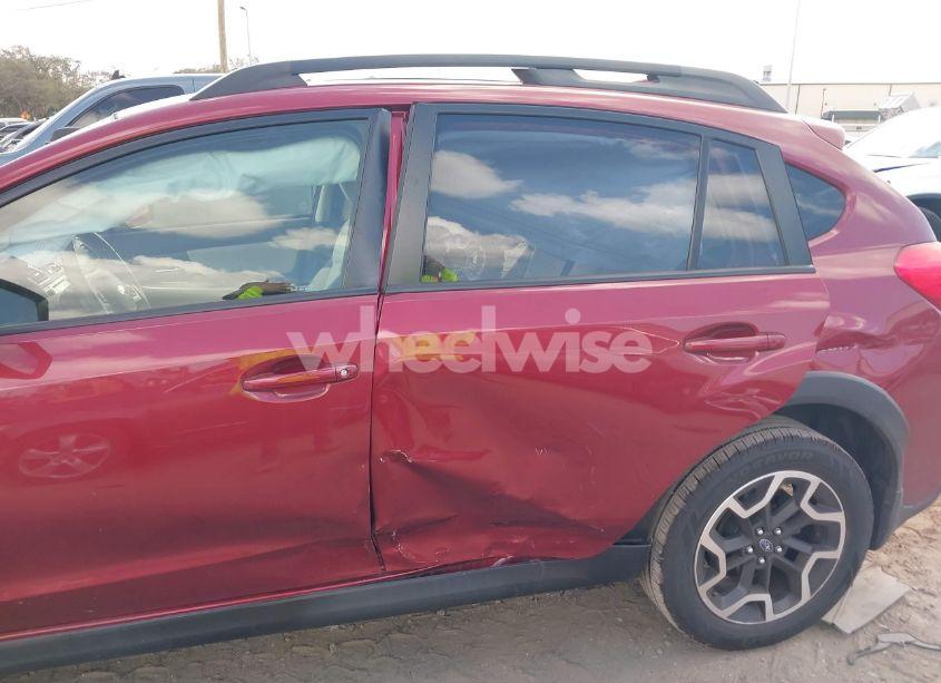 Photo 6 of 2017 Subaru Crosstrek 2.0I PREMIUM (VIN JF2GPADC2H8211719)