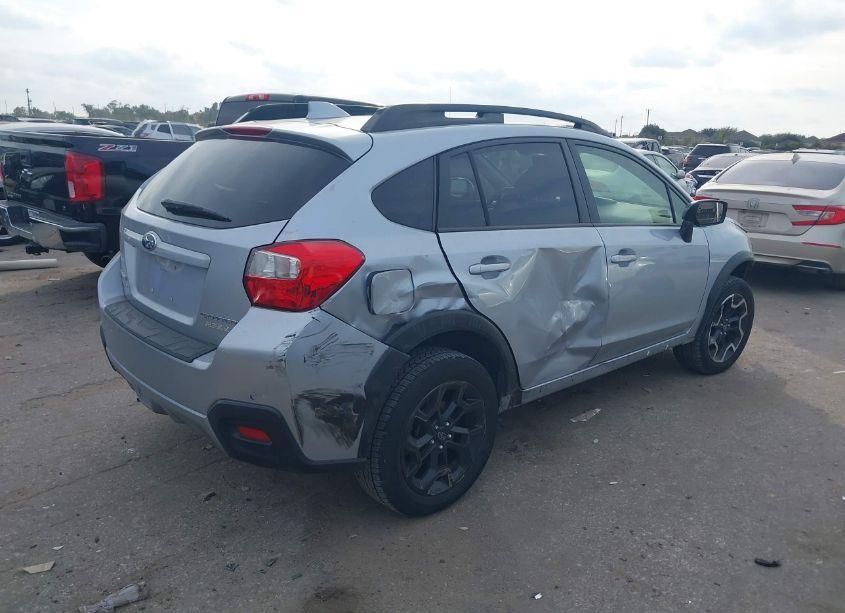 Photo 4 of 2017 Subaru Crosstrek 2.0I PREMIUM (VIN JF2GPADC3HH275283)