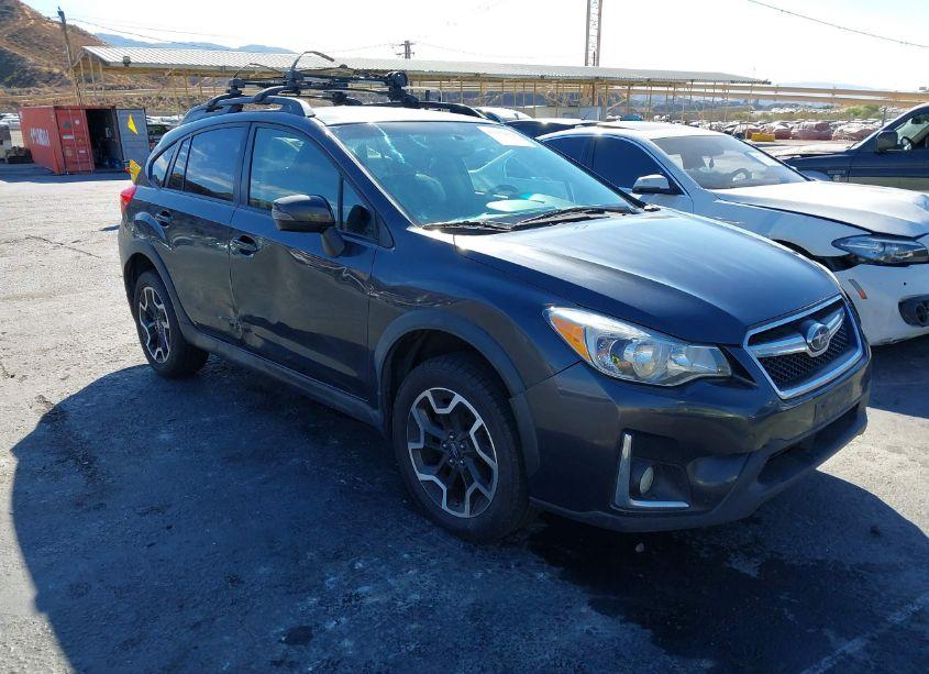 2016 Subaru Crosstrek 2.0I LIMITED (VIN JF2GPAKC4G8217216) main photo