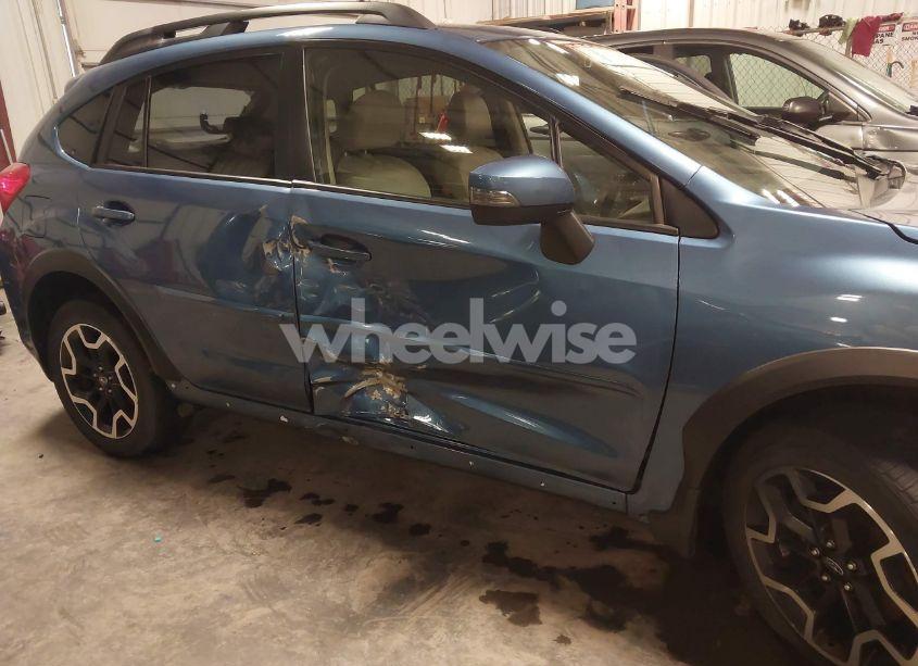 Photo 18 of 2017 Subaru Crosstrek 2.0I LIMITED (VIN JF2GPANC2H8209435)