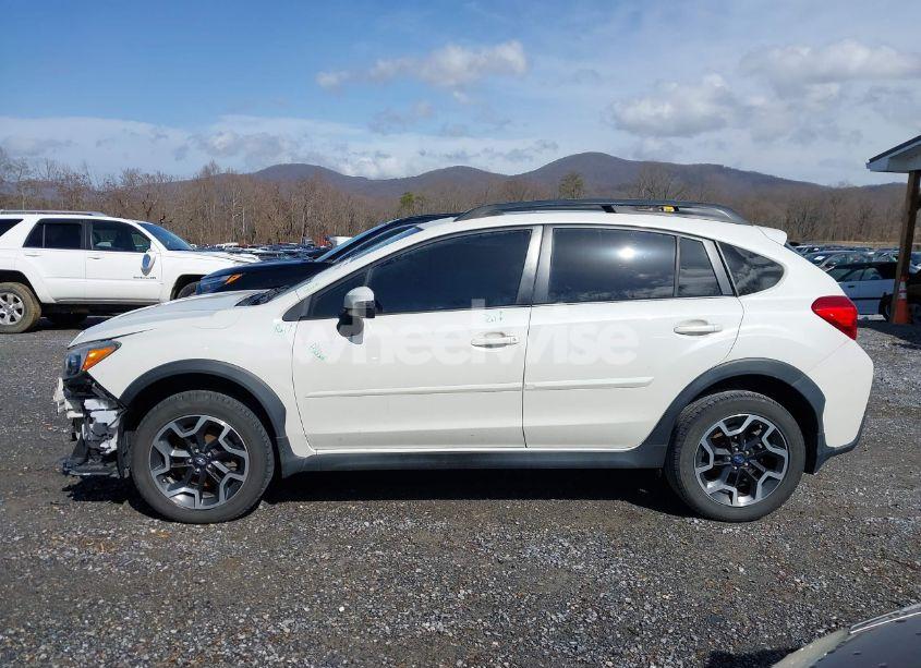 Photo 14 of 2017 Subaru Crosstrek 2.0I LIMITED (VIN JF2GPANC6H8210376)