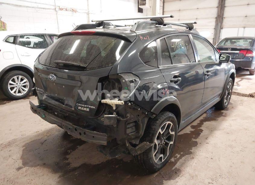 Photo 4 of 2017 Subaru Crosstrek 2.0I LIMITED (VIN JF2GPANC8HH227308)