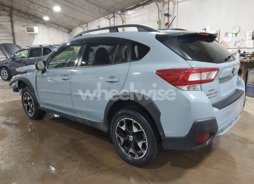 Photo 3 of 2018 Subaru Crosstrek 2.0I (VIN JF2GTAAC0JH203706)