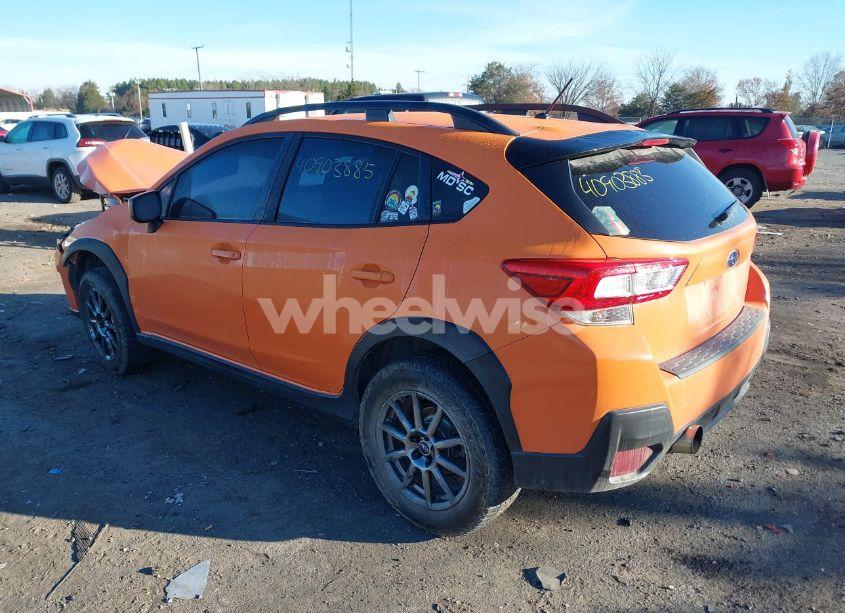 Photo 3 of 2019 Subaru Crosstrek 2.0I (VIN JF2GTAAC0KG222442)
