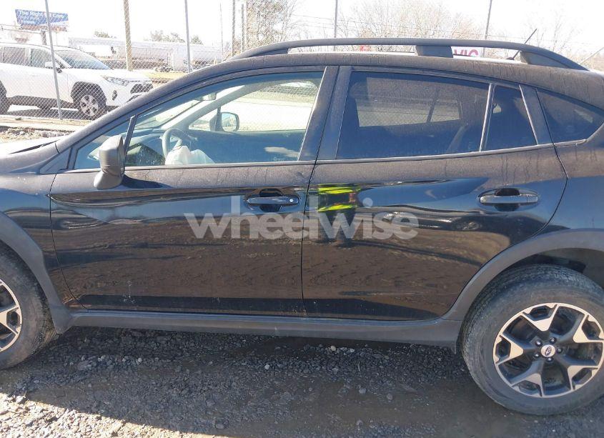 Photo 14 of 2018 Subaru Crosstrek 2.0I (VIN JF2GTAAC1JH208185)