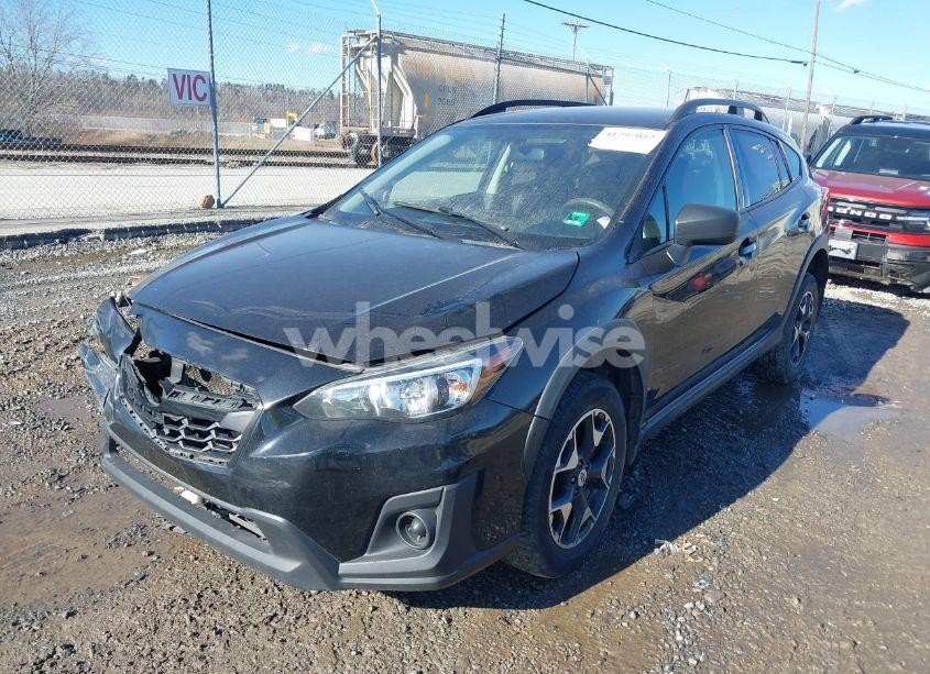 Photo 2 of 2018 Subaru Crosstrek 2.0I (VIN JF2GTAAC1JH208185)