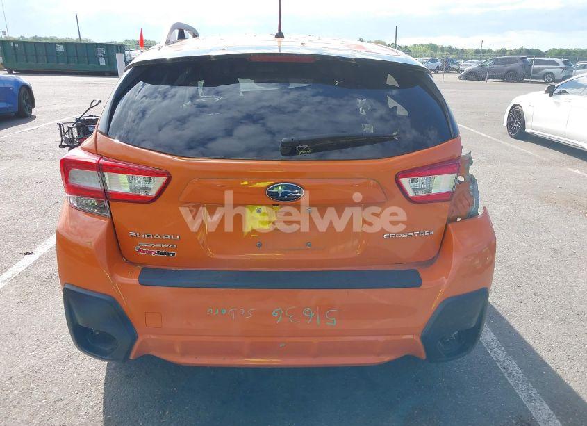 Photo 16 of 2018 Subaru Crosstrek 2.0I (VIN JF2GTAAC3JG239279)