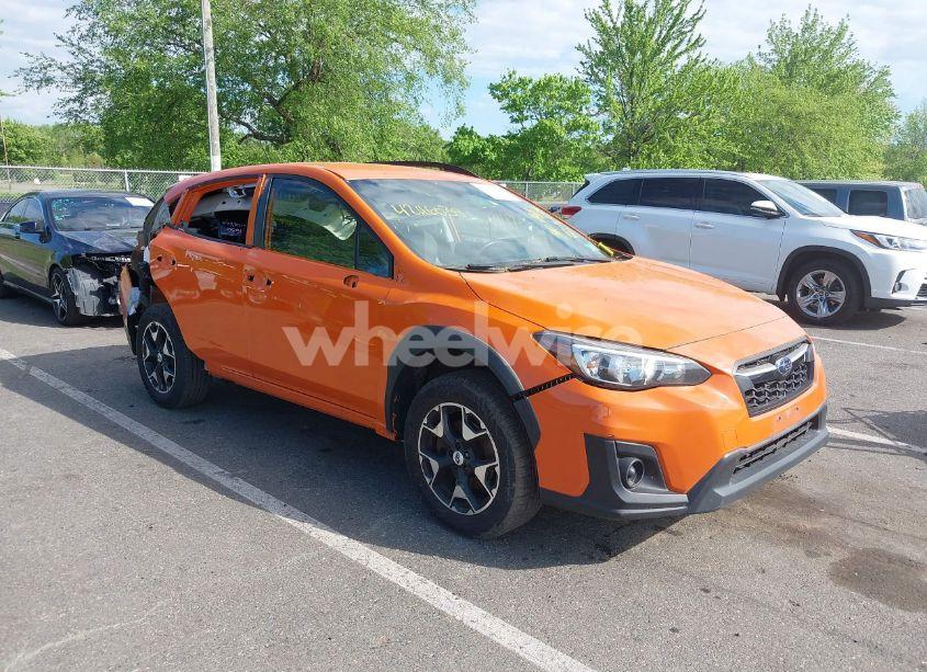Photo 6 of 2018 Subaru Crosstrek 2.0I (VIN JF2GTAAC3JG239279)