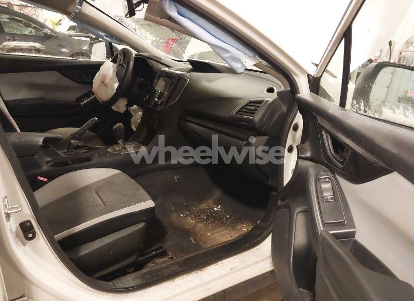 Photo 5 of 2019 Subaru Crosstrek 2.0I (VIN JF2GTAAC5KH201063)