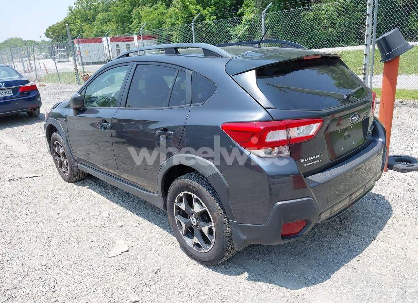 Photo 3 of 2018 Subaru Crosstrek 2.0I (VIN JF2GTAAC7JH284512)