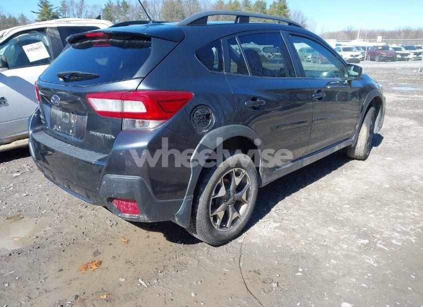 Photo 4 of 2019 Subaru Crosstrek 2.0I (VIN JF2GTAAC7KH225025)