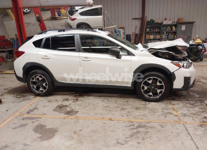 Photo 13 of 2019 Subaru Crosstrek 2.0I (VIN JF2GTAAC9KH332402)