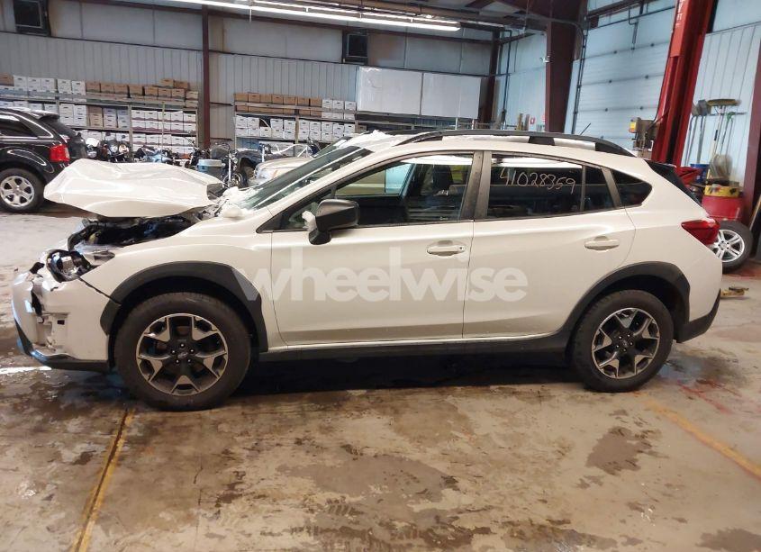 Photo 14 of 2019 Subaru Crosstrek 2.0I (VIN JF2GTAAC9KH332402)