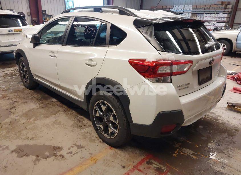 Photo 3 of 2019 Subaru Crosstrek 2.0I (VIN JF2GTAAC9KH332402)