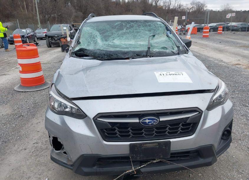 Photo 12 of 2018 Subaru Crosstrek 2.0I (VIN JF2GTAACXJH318040)