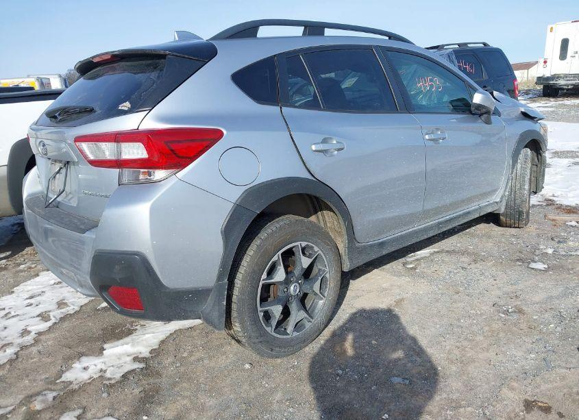 Photo 4 of 2018 Subaru Crosstrek 2.0I PREMIUM (VIN JF2GTABC1JH235918)