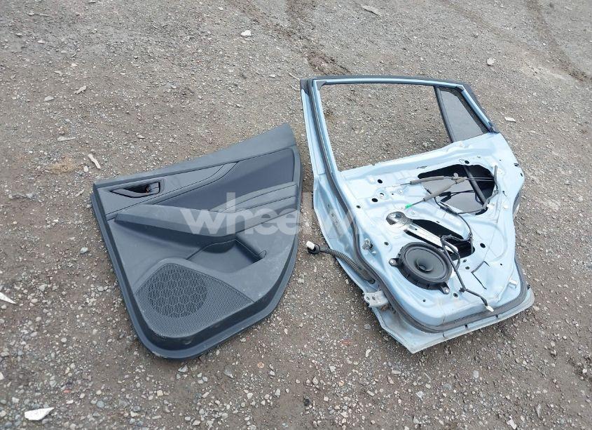 Photo 12 of 2018 Subaru Crosstrek 2.0I PREMIUM (VIN JF2GTABC1JH311475)