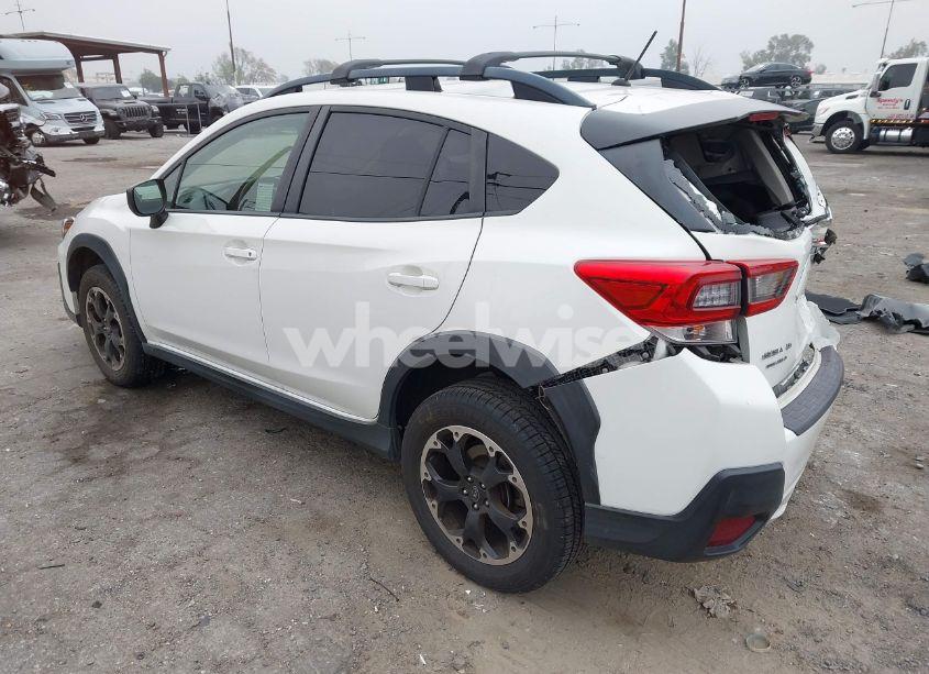 Photo 3 of 2021 Subaru Crosstrek (VIN JF2GTABC3MH239425)