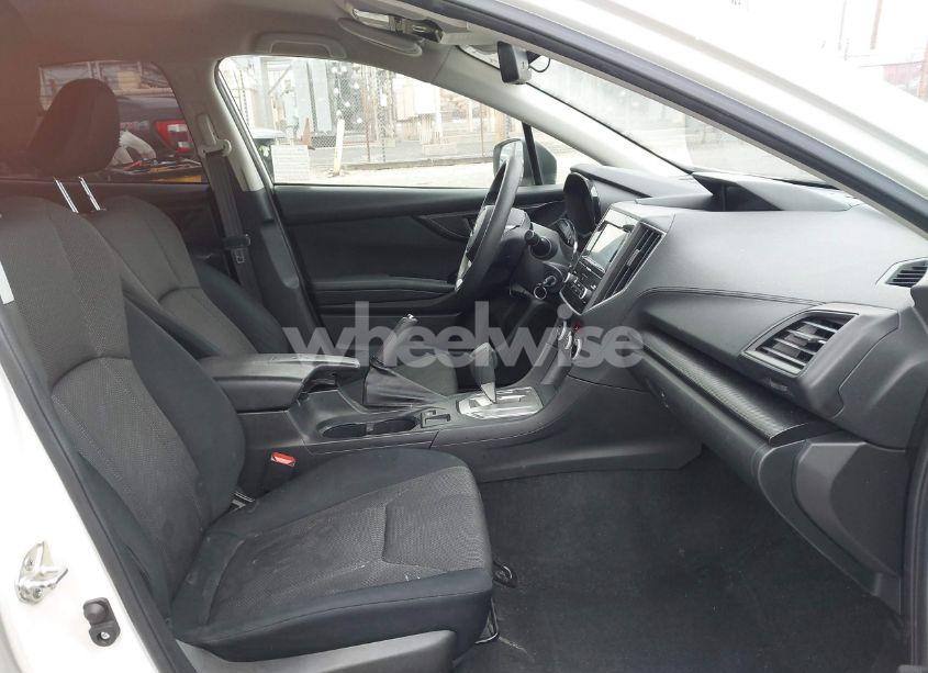 Photo 5 of 2021 Subaru Crosstrek (VIN JF2GTABC3MH239425)