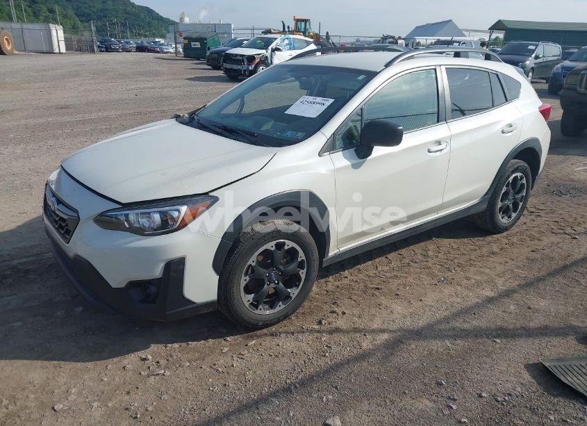 Photo 2 of 2022 Subaru Crosstrek (VIN JF2GTABC4N8250337)